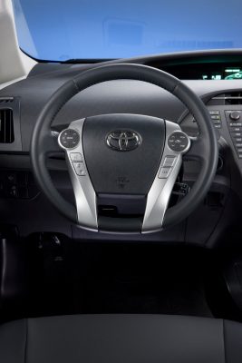 Рулевое колесо Toyota Prius Hybrid 2012