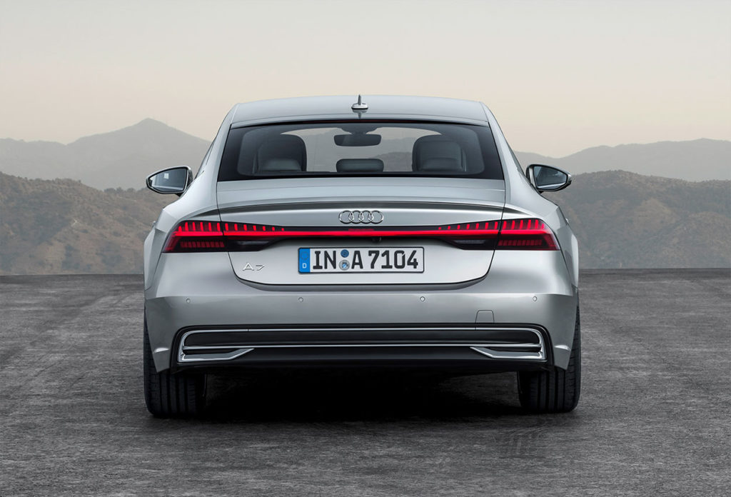 картинки Audi A7 Sportback 2018-2019 вид сзади